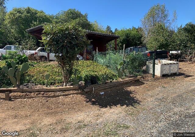 Apple-A-Day Ratzlaff Ranch in Sebastopol, CA