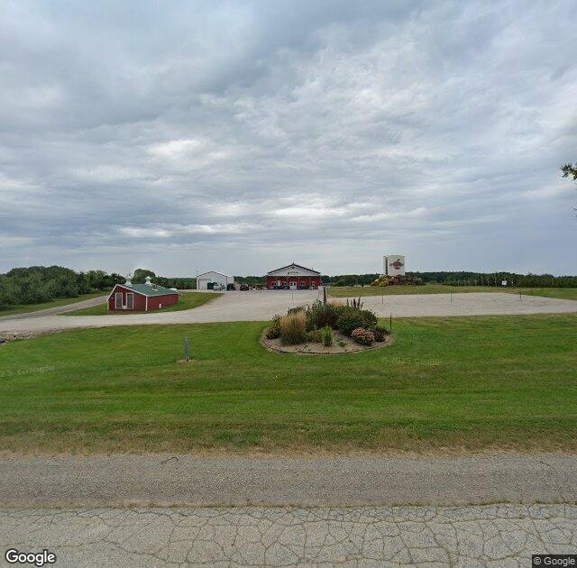 Appleland Farm Market in Fredonia, WI