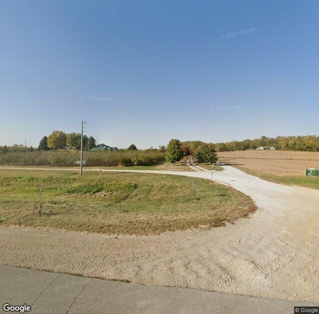 The Big Apple Orchard in Mount Vernon, IA