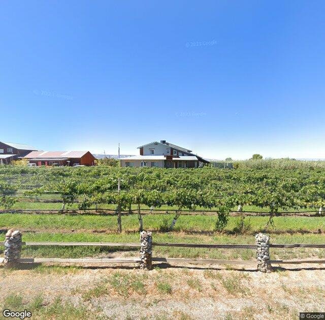 Peachfork Orchards & Vineyards in Palisade, CO