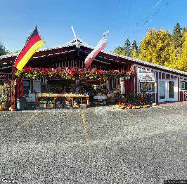 Prey's Fruit Barn in Peshastin, WA