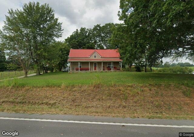 Shade Tree Farm and Orchard in Adams, TN