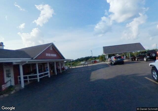 Spicer Orchards Farm Market and Cider Mill in Fenton, MI